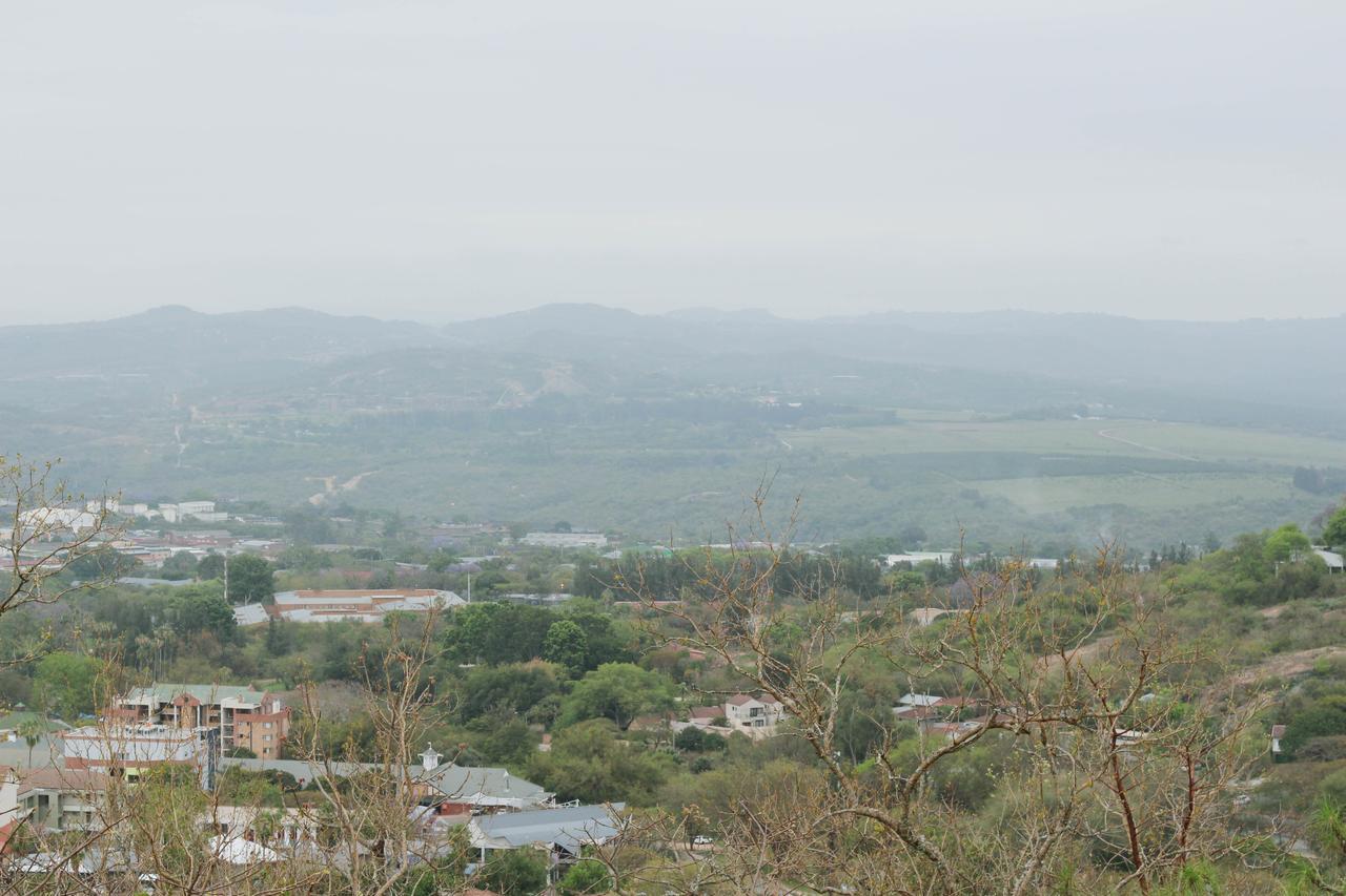 Vineyard On The Hill Hotell Mbombela Exteriör bild